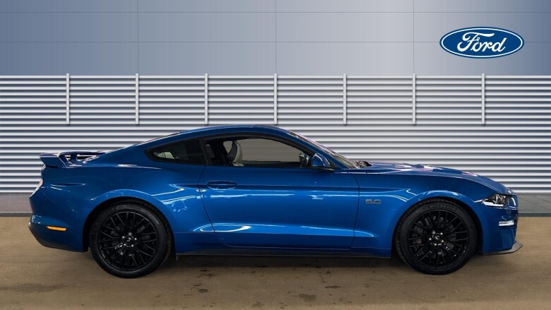 Ford Mustang 5.0 V8 GT 2dr Auto Petrol Coupe